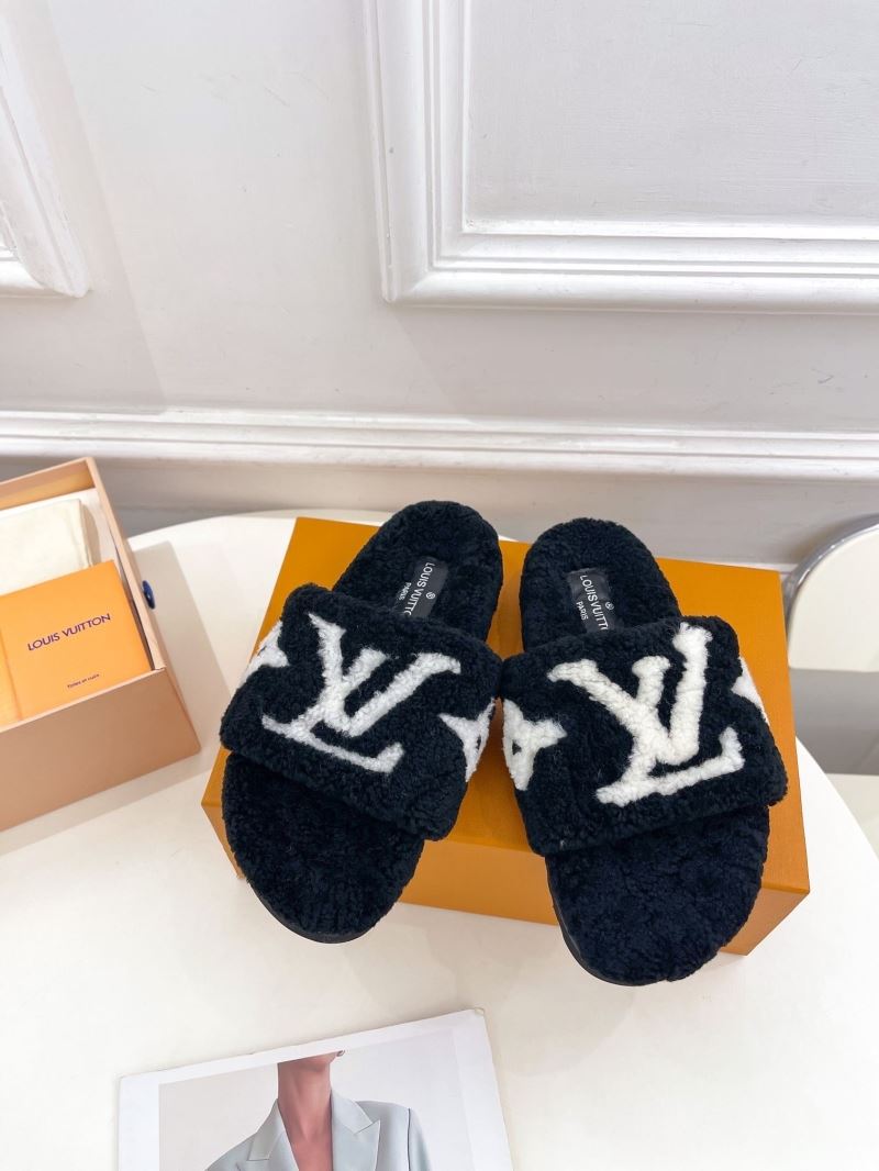 Louis Vuitton Slippers